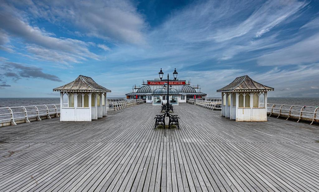 The Penthouse Villa Cromer Exterior photo